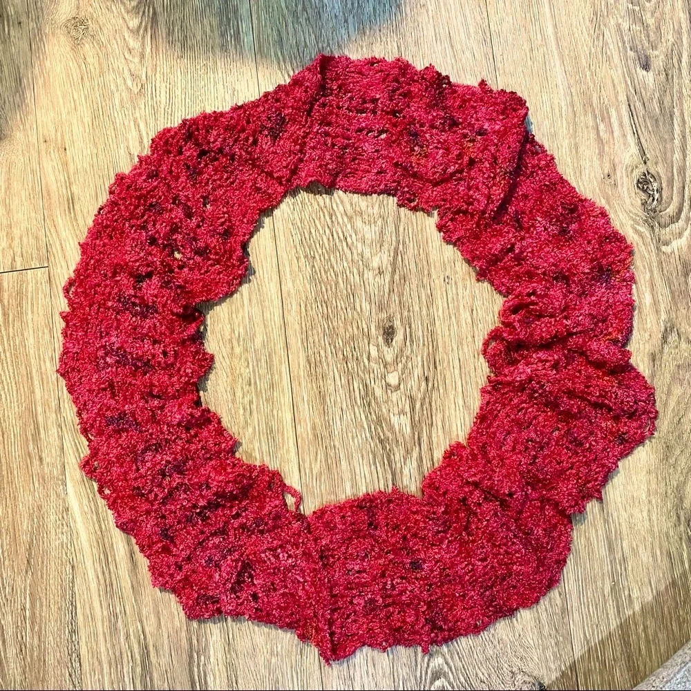 EUC Handknit Cozy Red Infinity Scarf 33